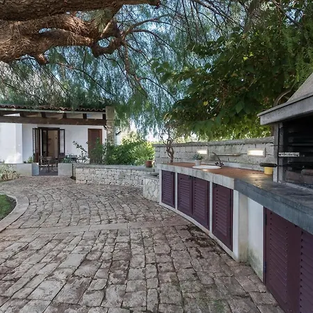 Villa Occhipinti